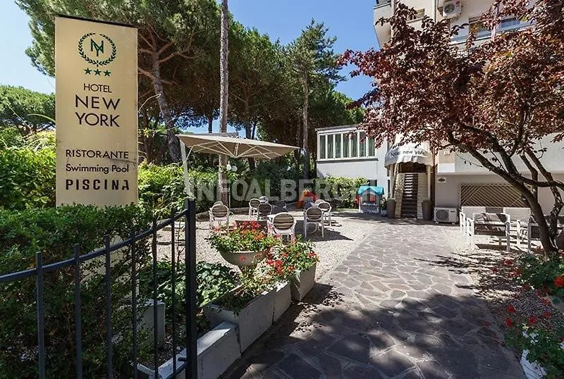 Hotel New York Cervia