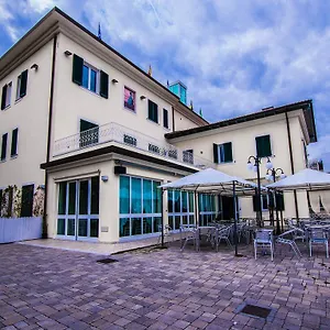 Butterfly Hotel Torre del Lago Puccini